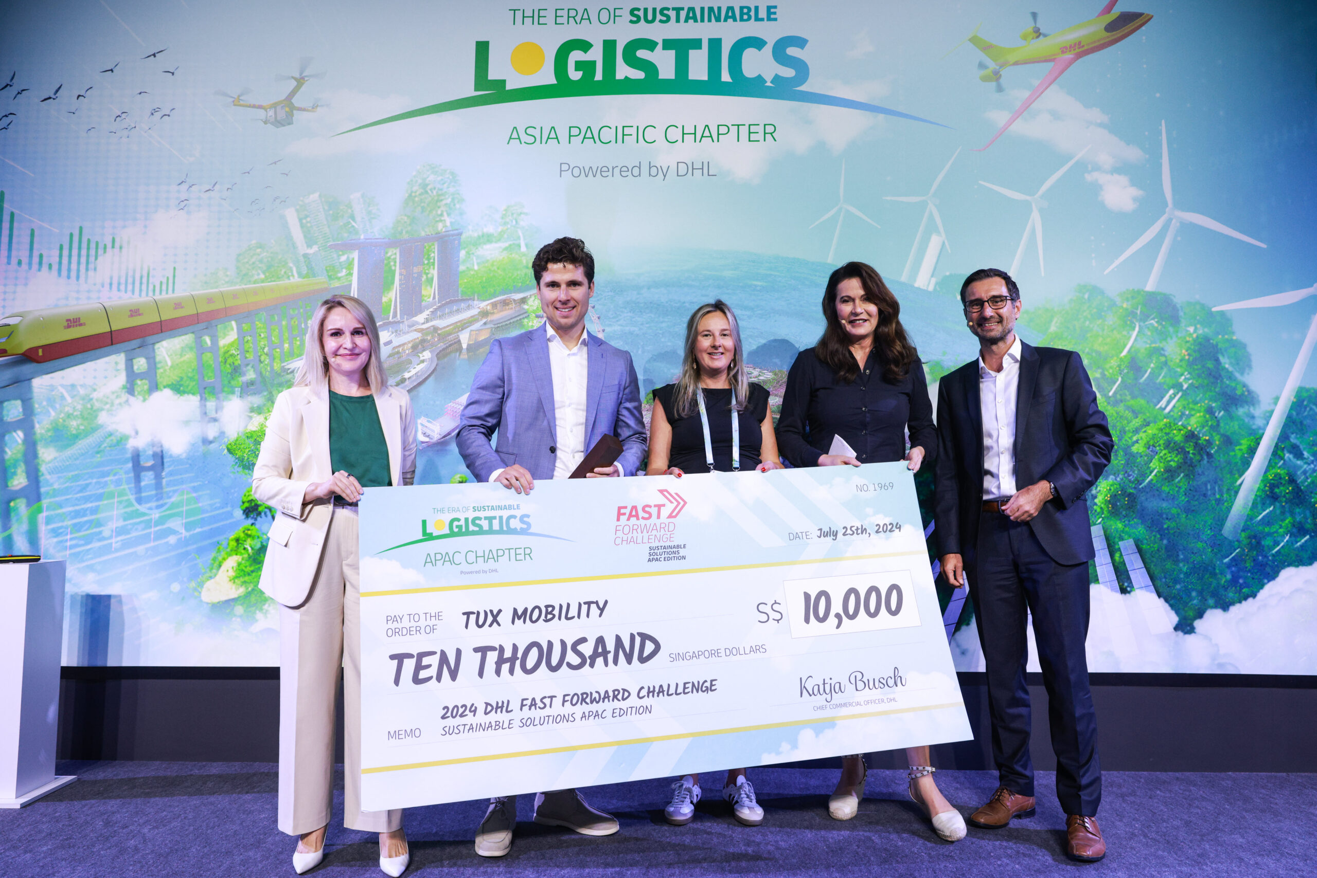 TUX Mobility Wins DHL Fast Forward Challenge with Solar-Powered Cargo Vehicle