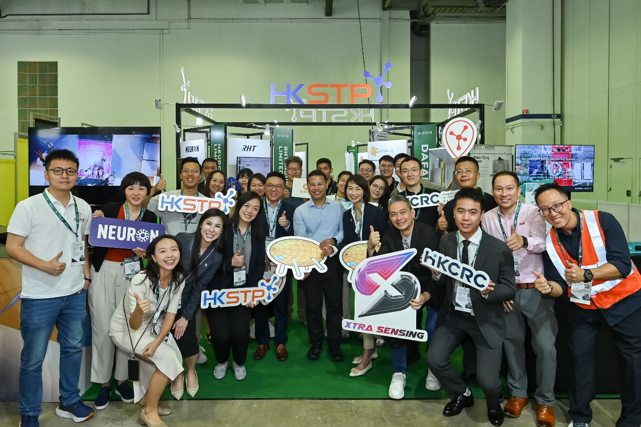 HKSTP Showcases Hong Kong’s Pioneering ConTech Solutions at IBEW 2024 in Singapore